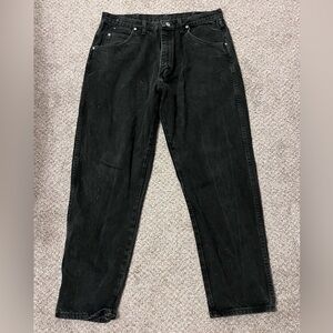 Men’s wrangler straight leg black jeans